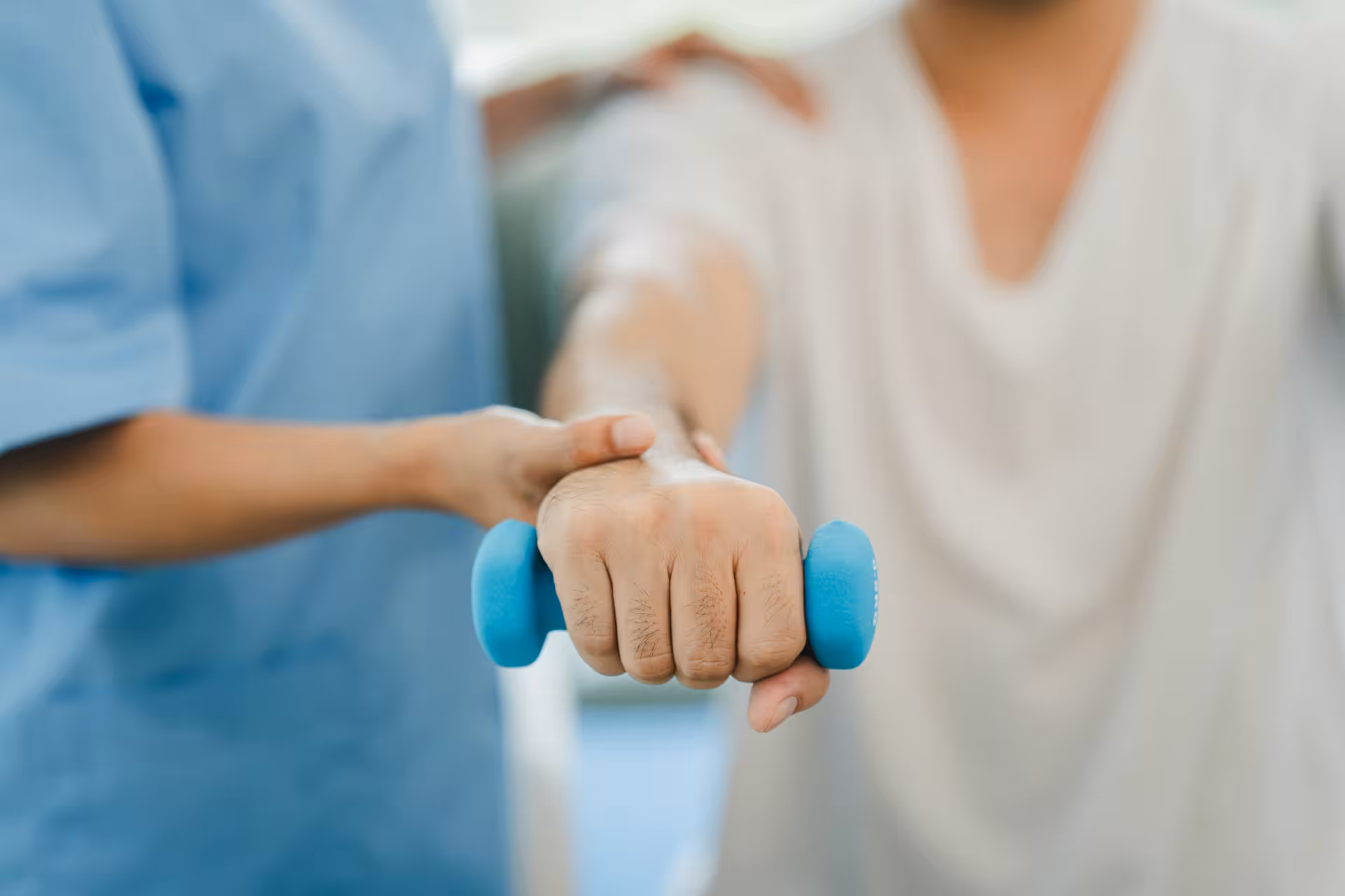 physical therapist giving exercise by maintaining 2025 03 05 21 29 06 utc converted