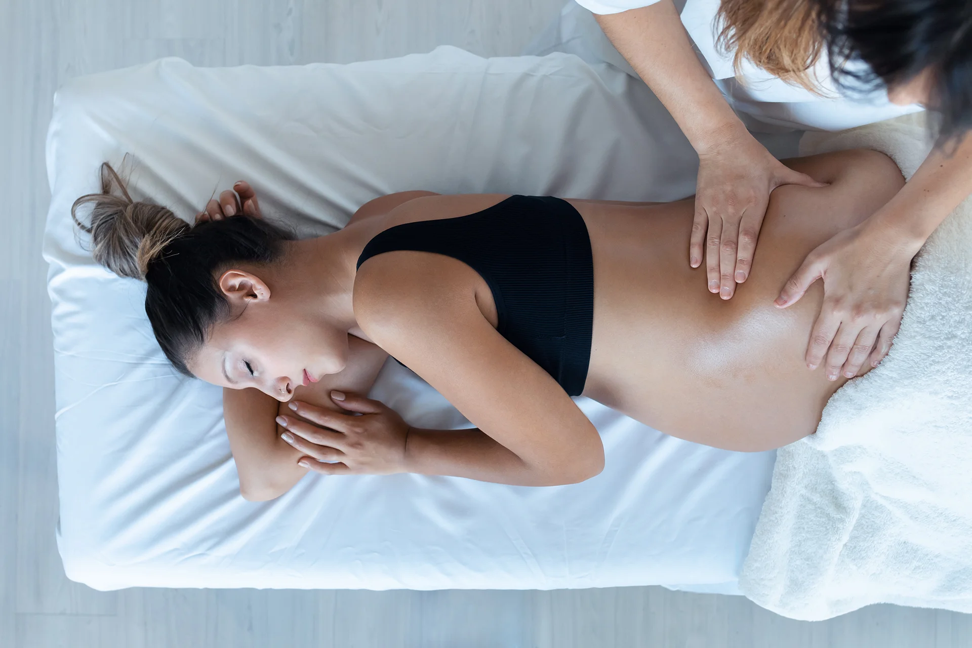 woman receiving relaxing massage